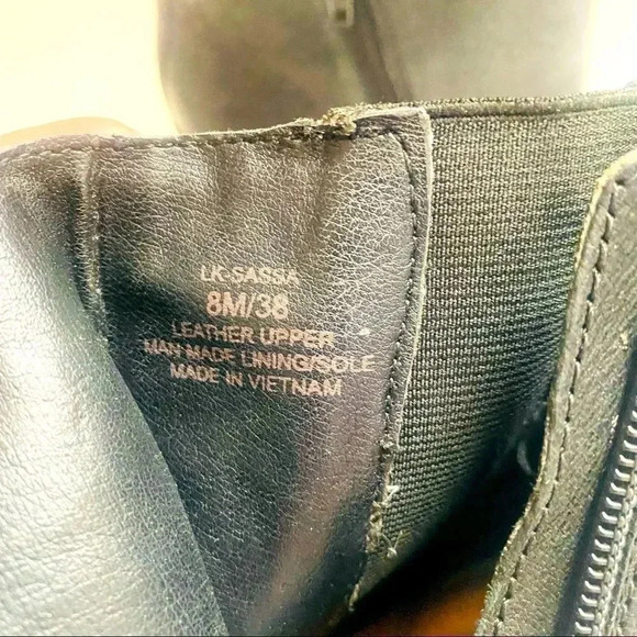 Lucky Brand Sassa Black Leather Ankle Booties - Picture 10 of 10